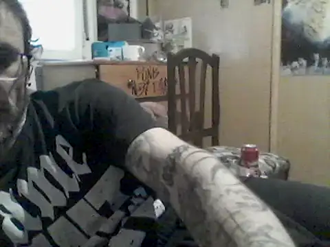 MrFumao online show from April 1, 1:01 pm