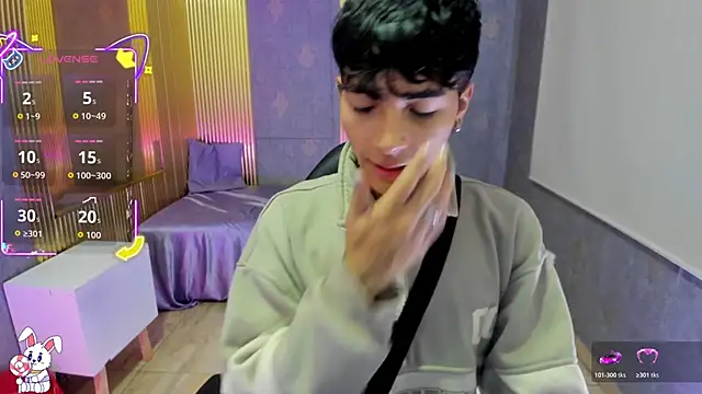 Snapshot of osamu_tay chatting on February 22, 11:45 am osamu tay online show from February 22, 11:45 am