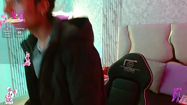 osamu tay online show from April 10, 3:13 am