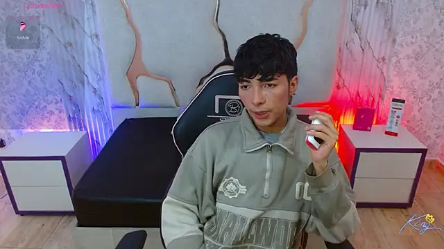 osamu tay online show from March 23, 3:28 am