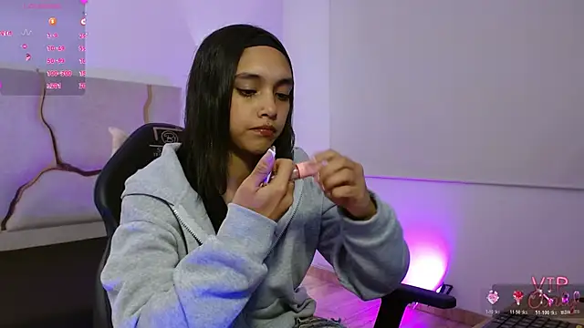 TINY TAY online show from March 10, 11:47 am