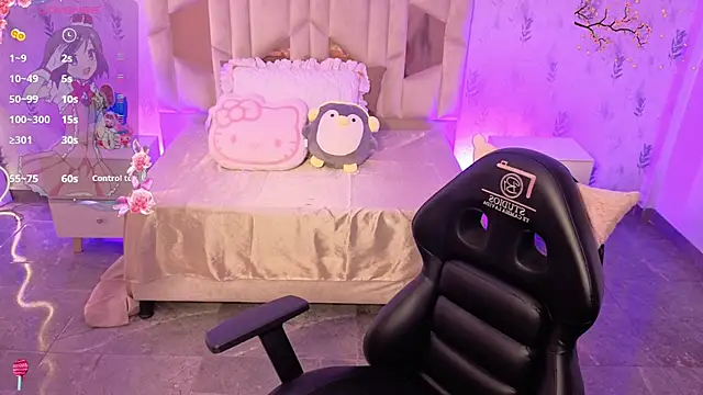 TINY TAY online show from March 25, 12:04 pm