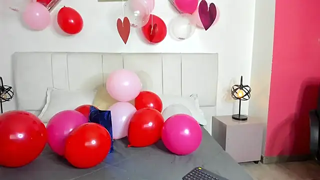 Minibombom online show from February 11, 7:58 pm