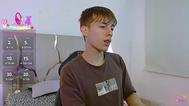 EVAN TAY online show from March 21, 3:52 am