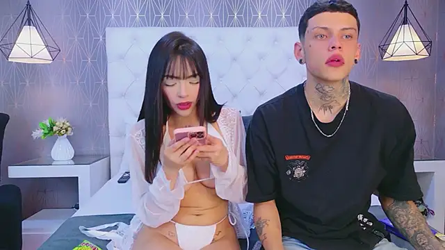 MadyAndEthan online show from February 21, 4:25 am