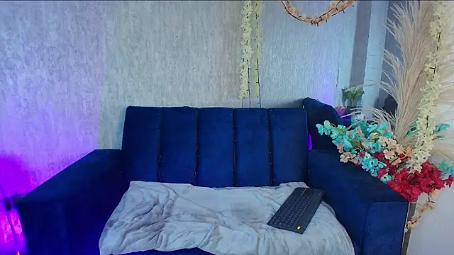 ValerySilva online show from March 16, 8:18 am