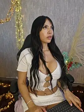 Snapshot of ValerySilva chatting on February 21, 5:09 am ValerySilva online show from February 21, 5:09 am