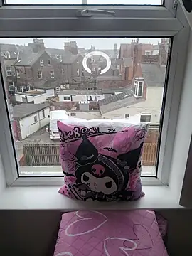 ThatAltGirl online show from March 20, 11:00 am