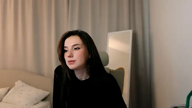 ssandralovin online show from February 23, 7:47 pm