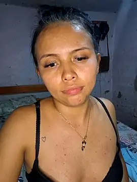 Snapshot of Daniela_Cruz_ chatting on February 14, 8:20 pm Daniela Cruz online show from February 14, 8:20 pm