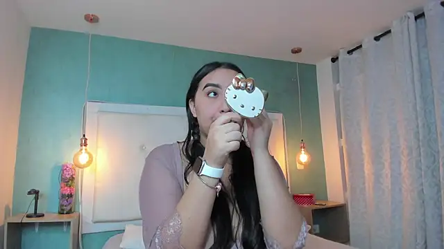 Snapshot of DominikDiaz chatting on February 10, 8:19 pm DominikDiaz online show from February 10, 8:19 pm