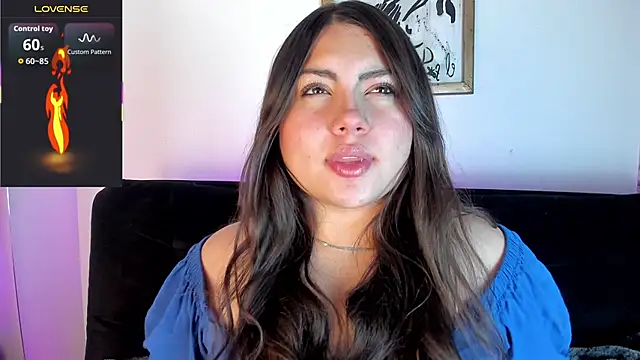 Snapshot of DREAMBOO_ chatting on February 8, 3:15 am DREAMBOO online show from February 8, 3:15 am