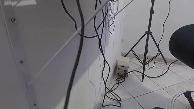 Snapshot of adara_cute_69 chatting on February 6, 8:05 pm adara cute 69 online show from February 6, 8:05 pm