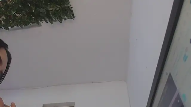 Snapshot of adara_cute_69 chatting on February 13, 7:47 pm adara cute 69 online show from February 13, 7:47 pm