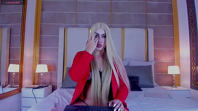 Snapshot of WenFox chatting on February 12, 11:54 am WenFox online show from February 12, 11:54 am