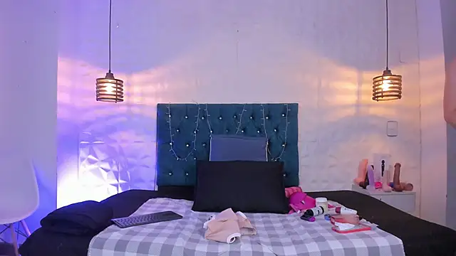 samantha foxyy online show from March 25, 10:36 am