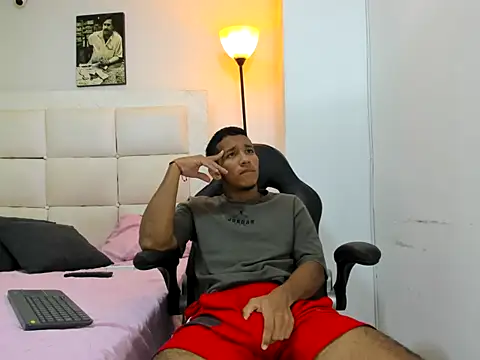 ricky spensar23cm  online show from February 15, 2:12 am