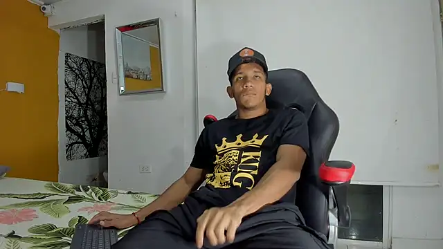 ricky spensar23cm  online show from March 10, 2:15 am