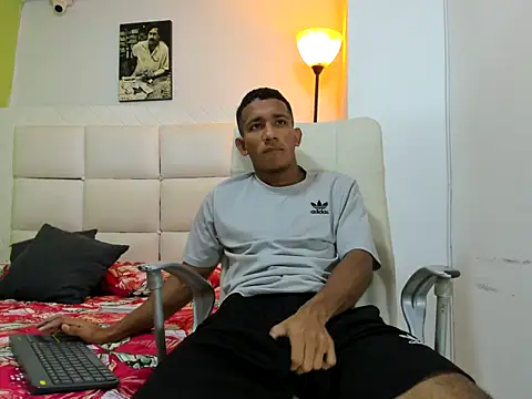 ricky spensar23cm  online show from February 3, 2:00 am