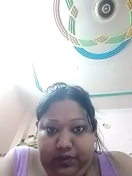 Samaira Juicy143 online show from April 23, 5:03 pm