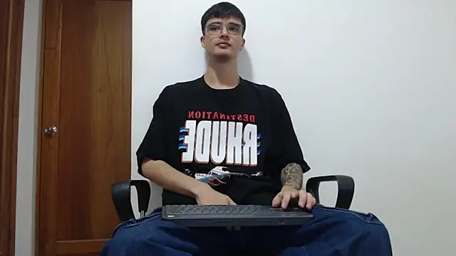 joseh0se online show from May 1, 8:03 pm