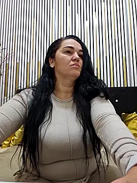 VickyVice online show from February 3, 6:35 pm