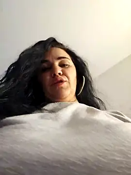 VickyVice online show from February 7, 8:11 am