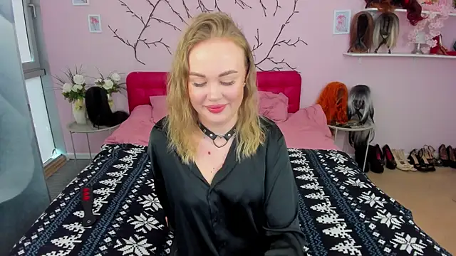 AnnaWillowX online show from March 2, 1:40 pm