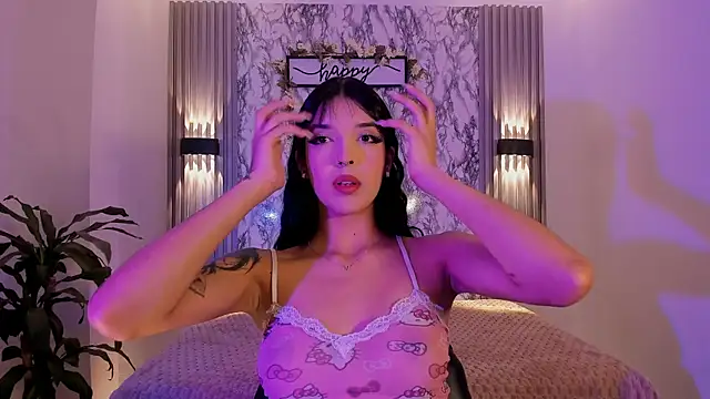 ChloeeMasonn online show from April 13, 11:03 am