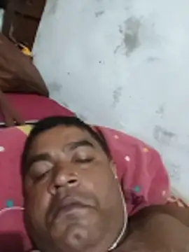 Snapshot of deshilnd chatting on June 15, 8:52 pm deshilnd online show from June 15, 8:52 pm