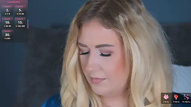 OndinaNoire online show from April 7, 6:32 pm