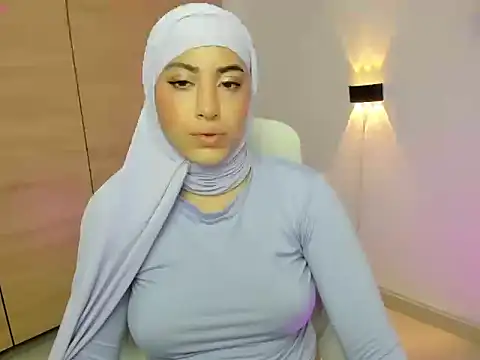 LAY LA  online show from March 21, 9:30 pm