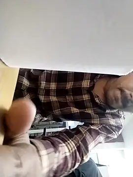 Snapshot of manishk0 chatting on February 5, 8:26 pm manishk0 online show from February 5, 8:26 pm