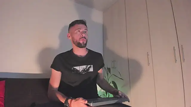 Erickpritz xh online show from April 5, 1:56 am
