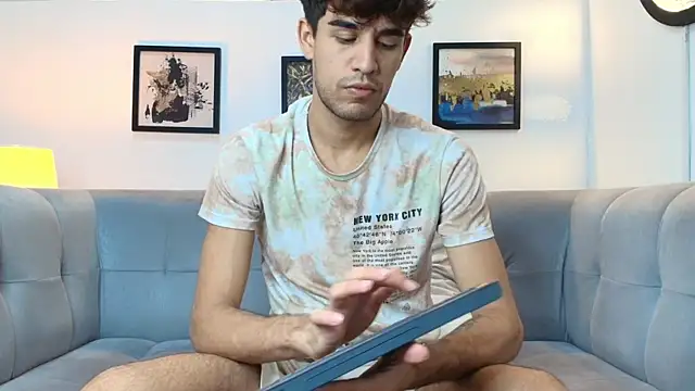 Snapshot of PRETTY_COCK1 chatting on February 18, 7:17 am PRETTY COCK1 online show from February 18, 7:17 am