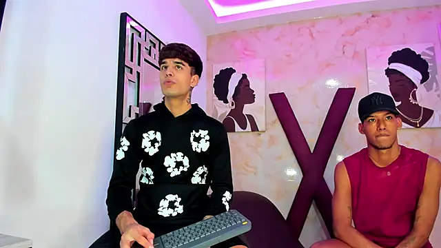 Snapshot of PRETTY_COCK1 chatting on February 4, 7:36 am PRETTY COCK1 online show from February 4, 7:36 am