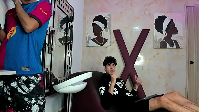 PRETTY COCK1 online show from April 12, 1:31 am