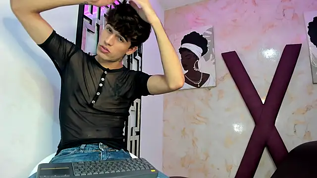 Snapshot of PRETTY_COCK1 chatting on February 28, 3:17 am PRETTY COCK1 online show from February 28, 3:17 am