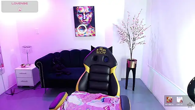Snapshot of Victoria__doll chatting on June 3, 12:28 pm Victoria doll online show from June 3, 12:28 pm