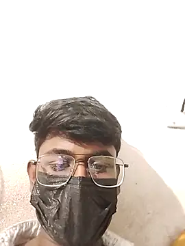 Snapshot of pkverma852 chatting on May 15, 7:50 am pkverma852 online show from May 15, 7:50 am
