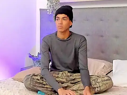 Snapshot of wes_gibbings chatting on February 20, 3:36 pm wes gibbings online show from February 20, 3:36 pm