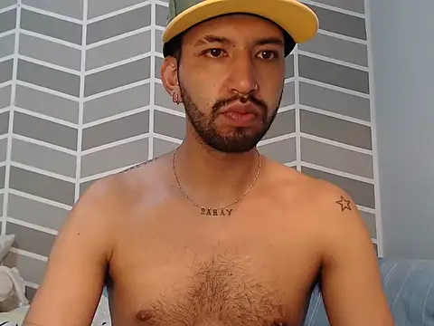 thomass1018 online show from May 21, 5:32 pm