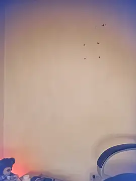 Snapshot of _aish_a chatting on February 9, 12:19 am aish a online show from February 9, 12:19 am