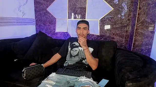 Rpoolrboy online show from February 17, 7:55 pm