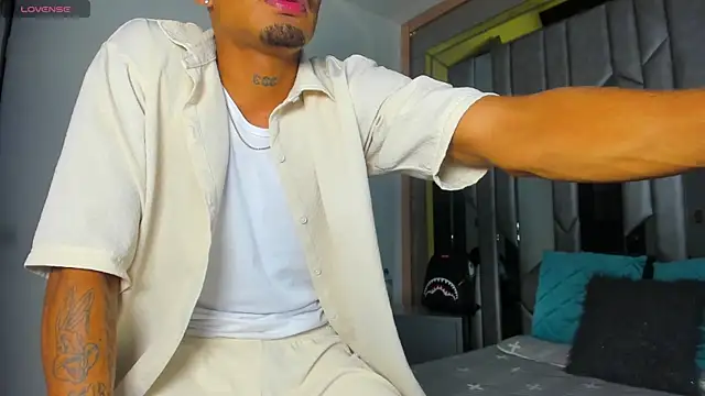 Rpoolrboy online show from March 20, 4:35 am