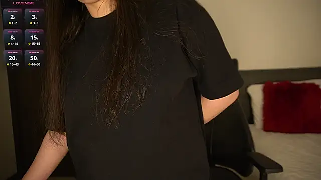 alexajhonsons online show from April 14, 1:10 am