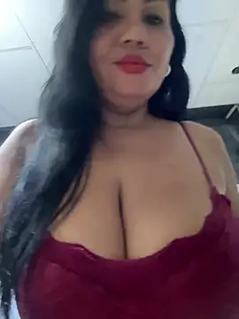 Savage-milf online show from March 15, 5:36 am