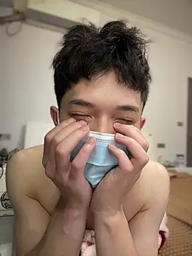 llkiki online show from April 15, 4:07 am