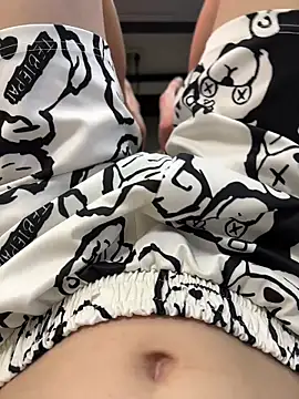 llkiki online show from March 3, 2:51 am