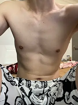 llkiki online show from April 13, 4:49 am